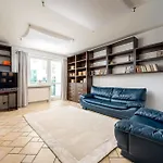 Apartamento Ursynów Serenity By Bookinghost