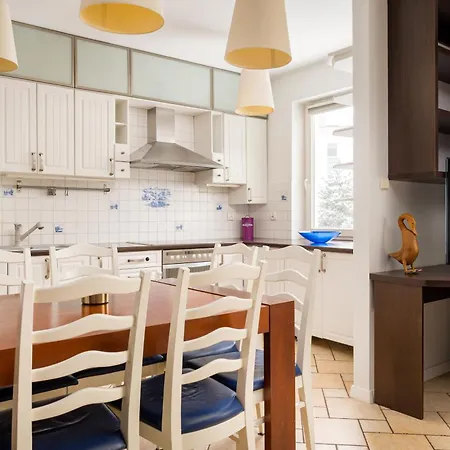 Apartment Ursynow Serenity By Bookinghost Warschau