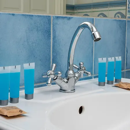 Ursynow Serenity By Bookinghost