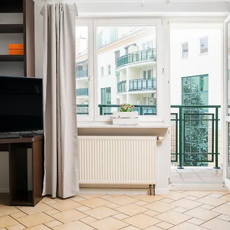 Ursynow Serenity By Bookinghost *